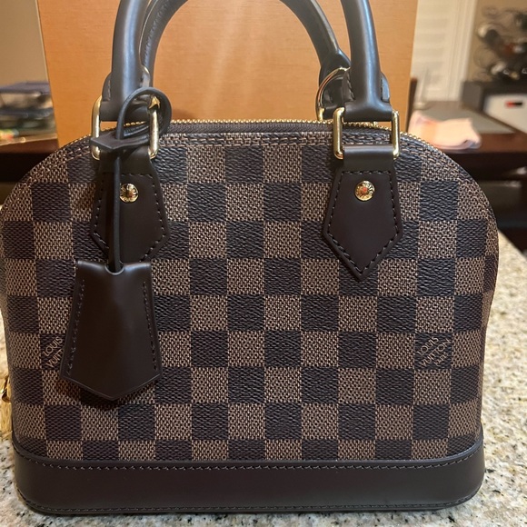 LOUIS VUITTON ALMA BB - Picture 8 of 14